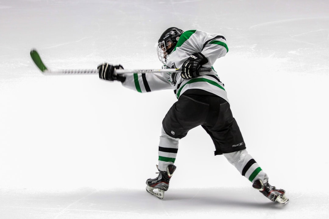 Ny stjärna jagar poängrekord i SHL i vinter illustration